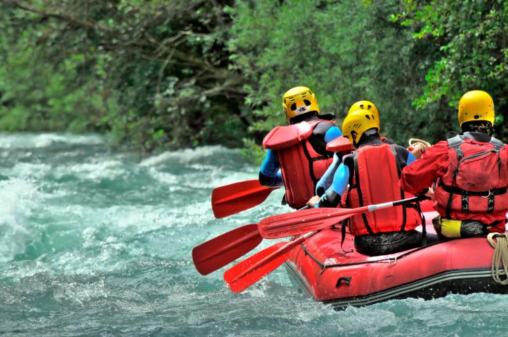 rafting en famille dans l'Aude