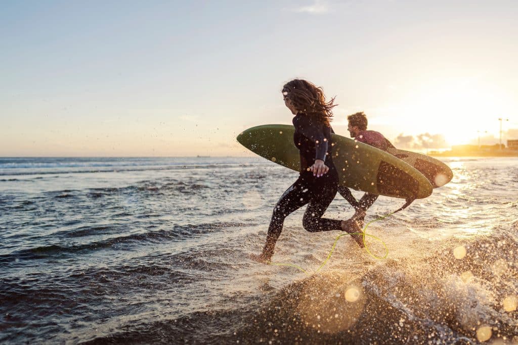 Surf près de Peyriac-de-Mer à Leucate et du camping mer sable soleil